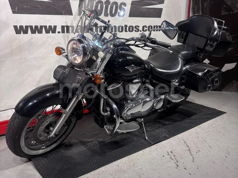 Kawasaki VN900 Classic - Vista 6