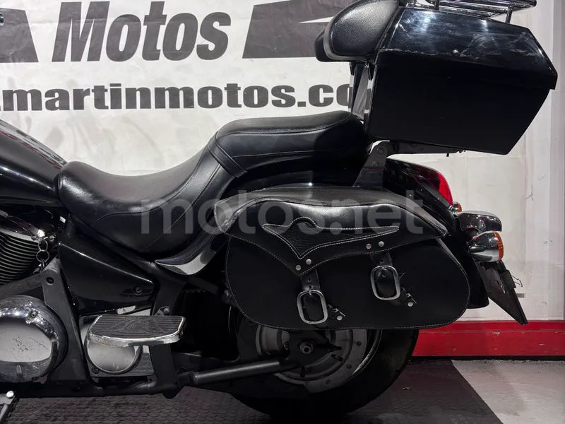 Kawasaki VN900 Classic - Vista 10