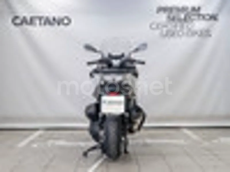 BMW C 400 GT - Vista 7