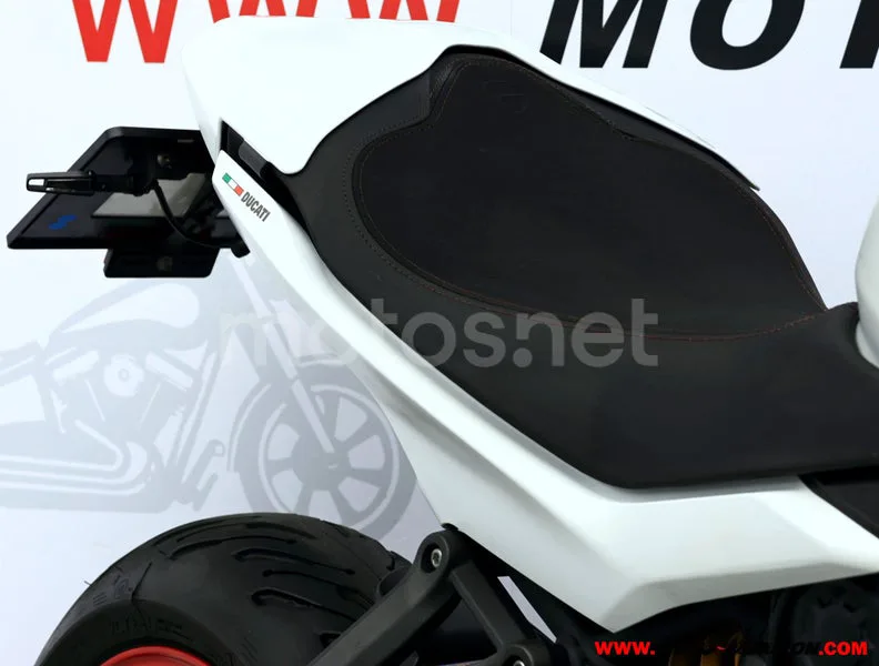 Ducati SuperSport - Vista 11