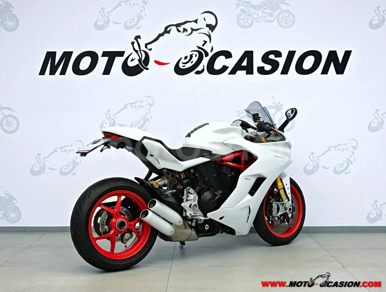 Ducati SuperSport - Vista 3