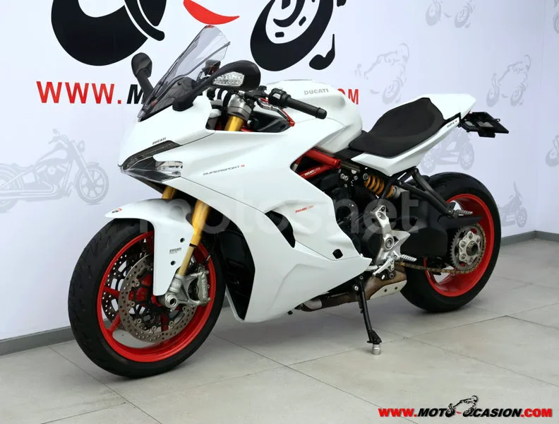 Ducati SuperSport - Vista 8