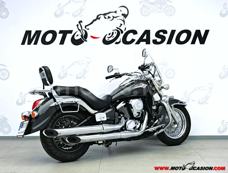 Kawasaki VN900 Classic - Vista 3