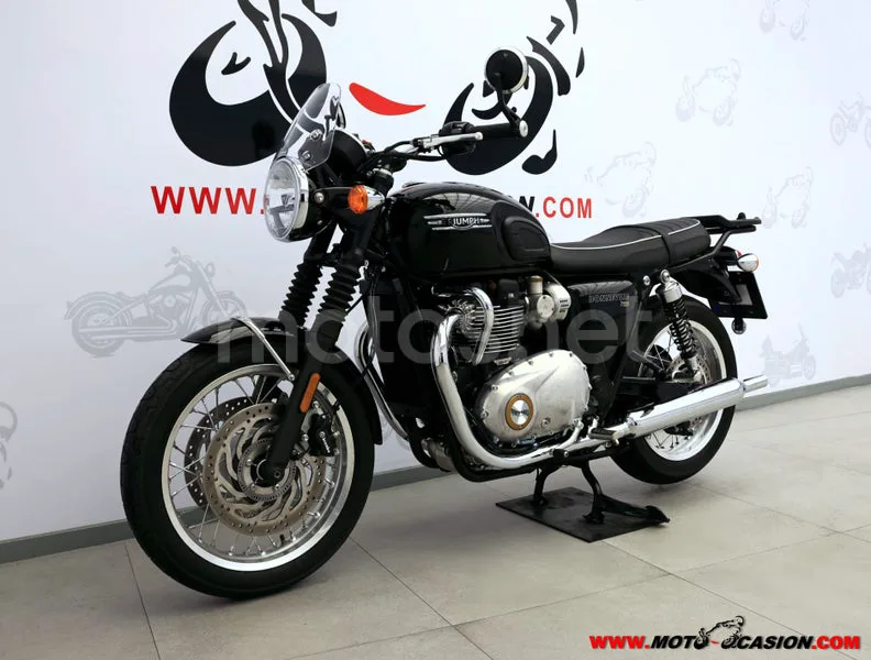 Triumph Bonneville T120 - Vista 8