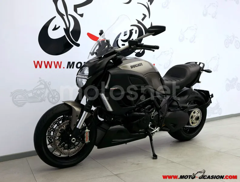 Ducati Diavel Strada - Vista 7