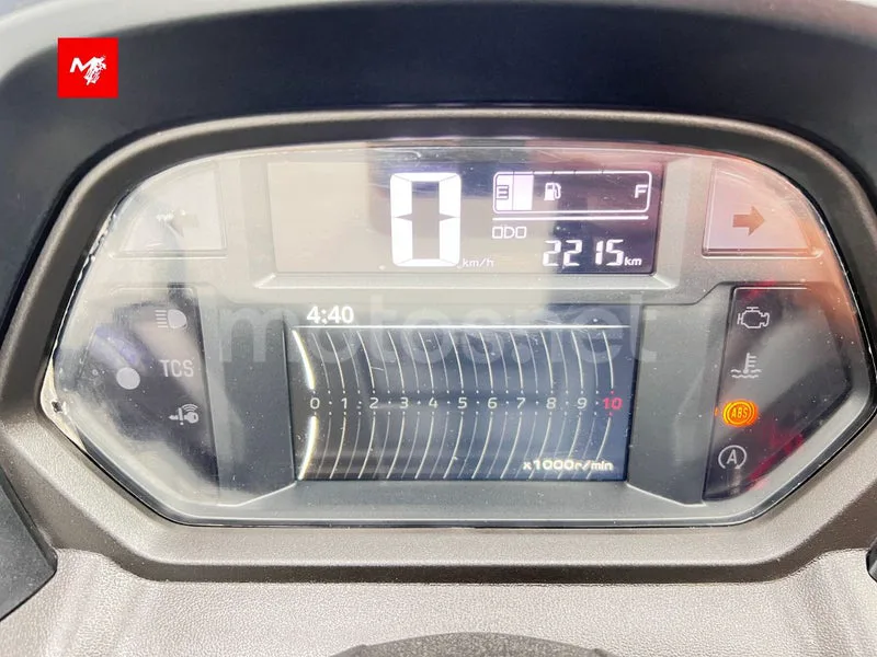 Yamaha NMAX - Vista 11