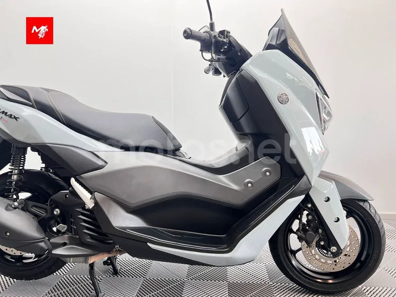 Yamaha NMAX - Vista 3