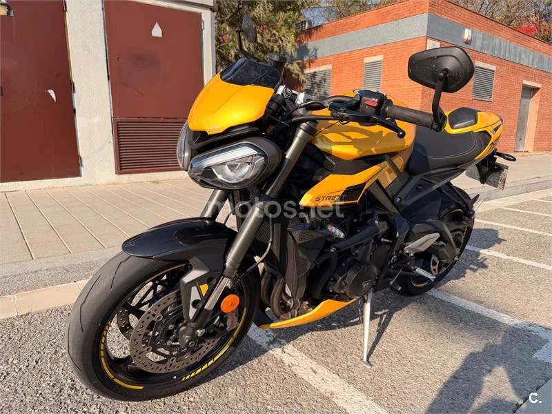 Triumph Street Triple 765 10.900 € 2024 Barcelona - 2