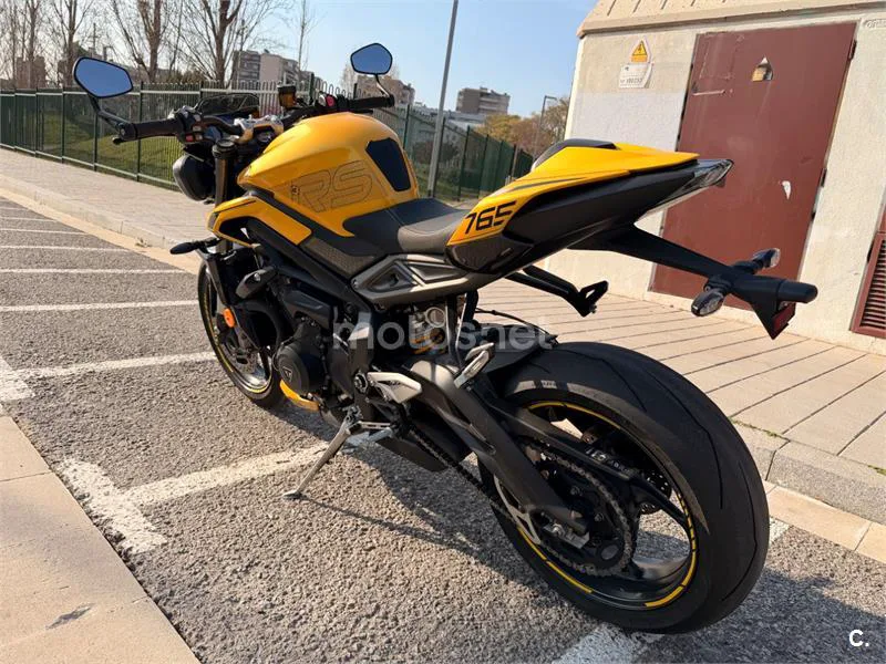 Triumph Street Triple 765 - Vista 7