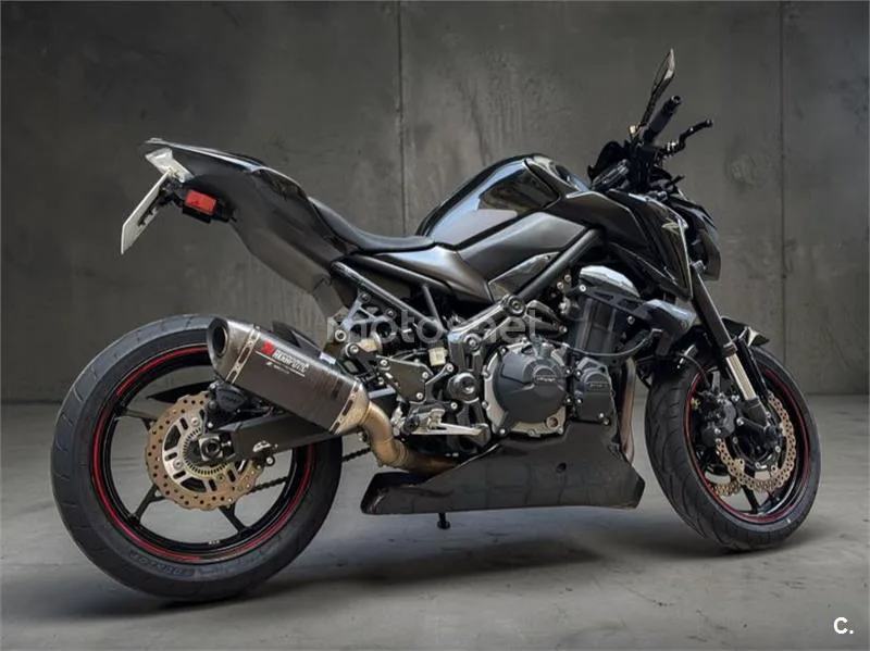Kawasaki Z900 - Vista 6