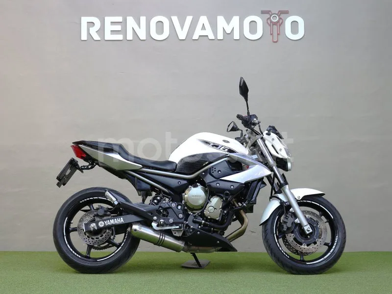 Yamaha XJ6 Diversion S 3550 € 2010 Alicante - 2