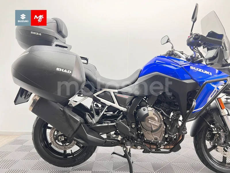 Suzuki V-Strom 800 - Vista 4