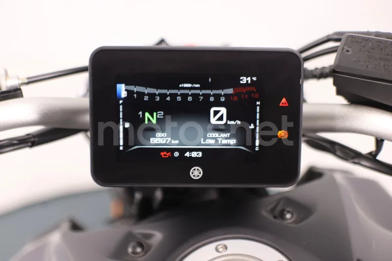 Yamaha MT-07 - Vista 6