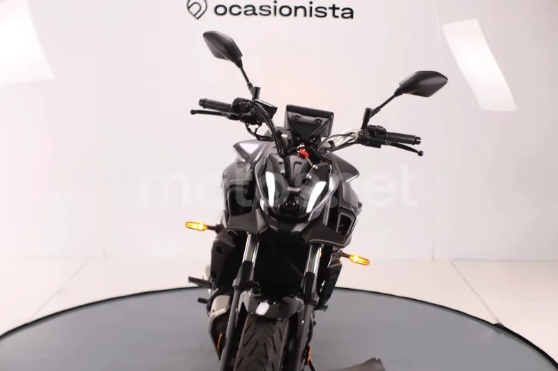 Yamaha MT-07 - Vista 7