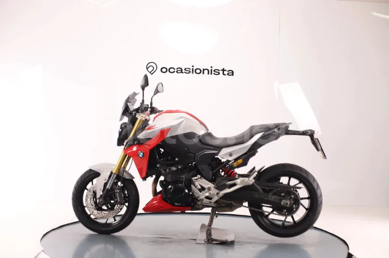 BMW F 900 R - Vista 5