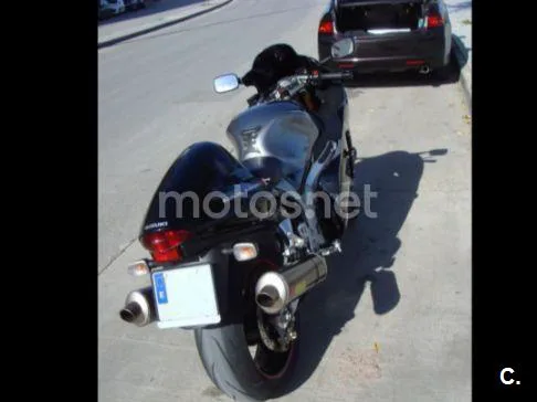 Suzuki Hayabusa - Vista 12