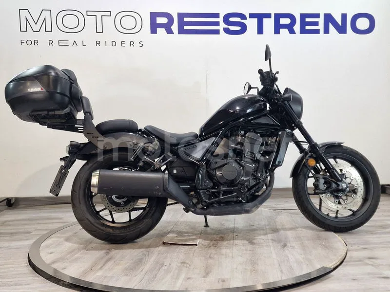 Honda Rebel 1100 - Vista 6
