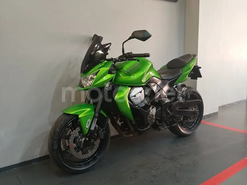 Kawasaki Z750 - Vista 5