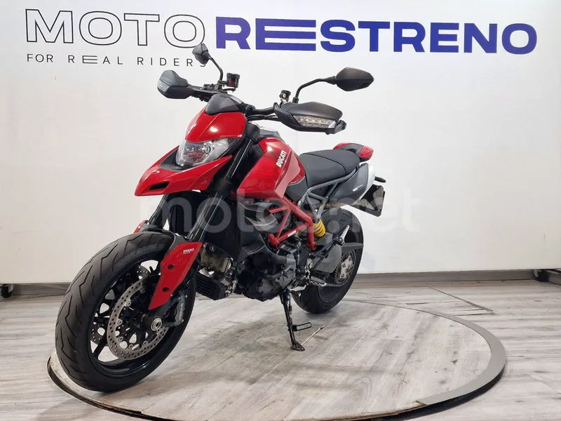 Ducati Hypermotard 13.495 € 2025 Alicante - 1