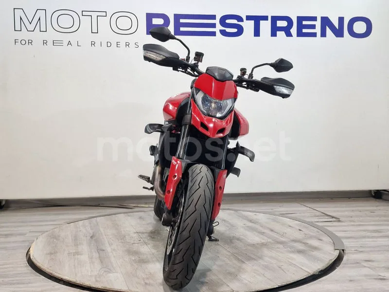 Ducati Hypermotard - Vista 4