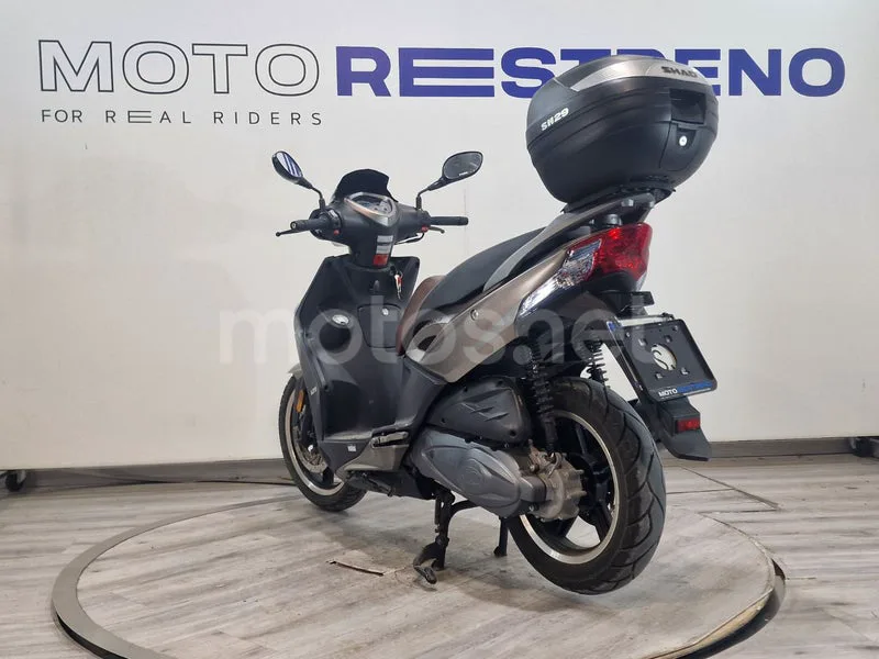 Kymco Agility City 125 - Vista 3
