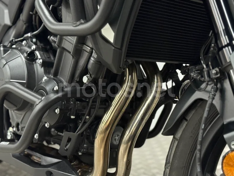 Honda NX500 - Vista 10