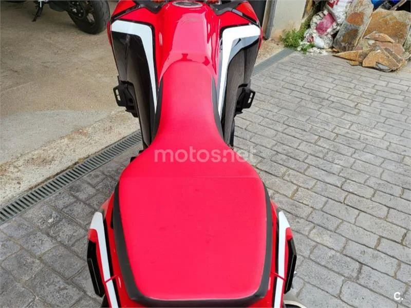 Honda CRF1100L Africa Twin - Vista 4