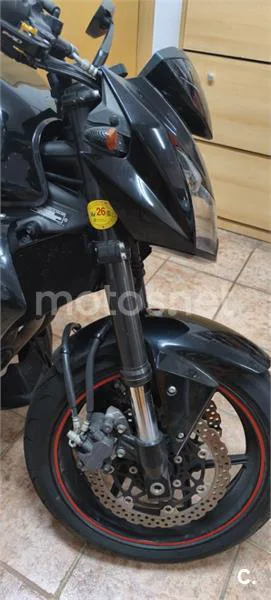 Kawasaki Z750 - Vista 7