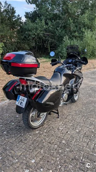 Honda XL1000V Varadero 4200 € 2008 Araba - 2