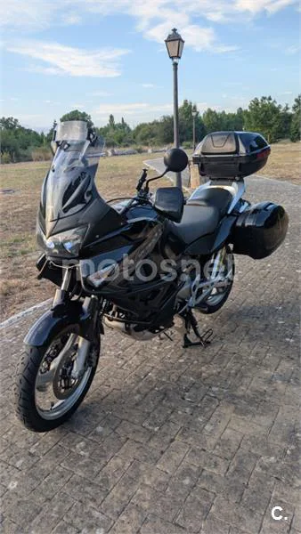 Honda XL1000V Varadero - Vista 5