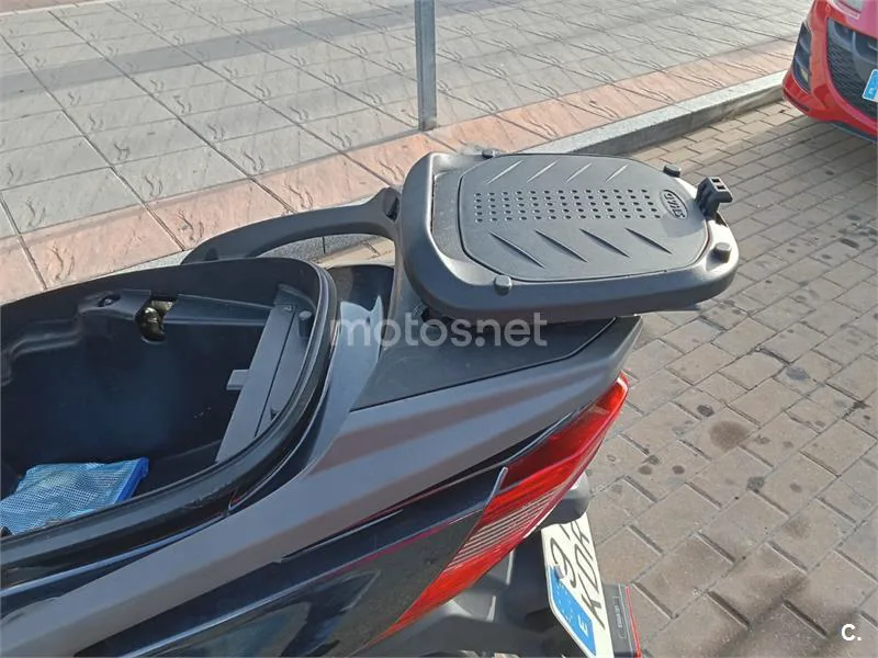 Kymco Grand Dink 300 - Vista 7