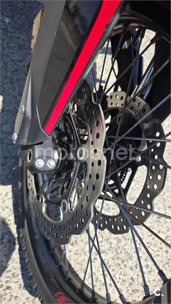 Honda CRF1100L Africa Twin - Vista 8