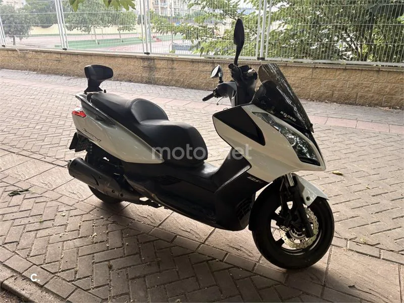 Kymco Super Dink 125 - Vista 3