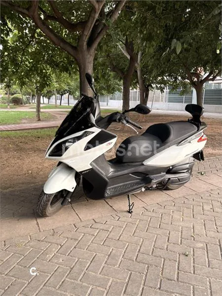 Kymco Super Dink 125 - Vista 6