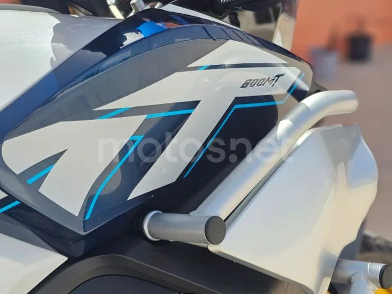 CFMOTO 800MT - Vista 6