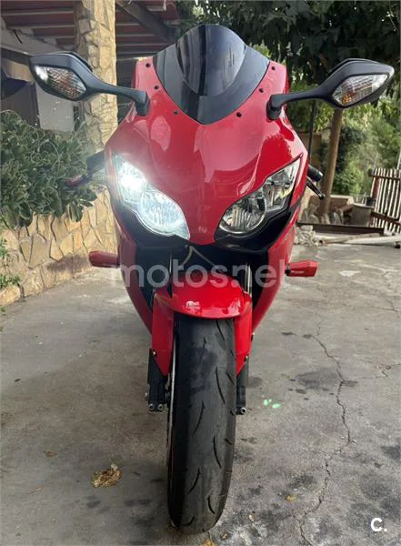 Honda CBR1000RR Fireblade - Vista 8