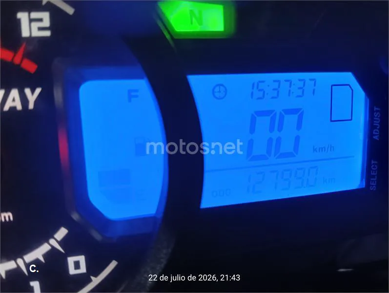 Keeway RKV 125 - Vista 6