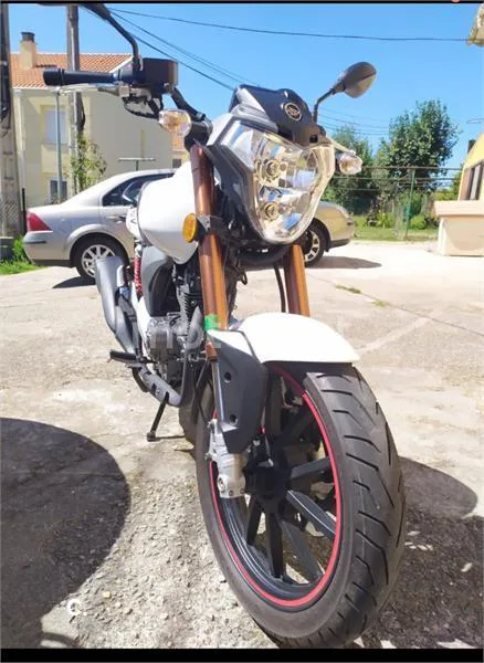 Keeway RKV 125 - Vista 7