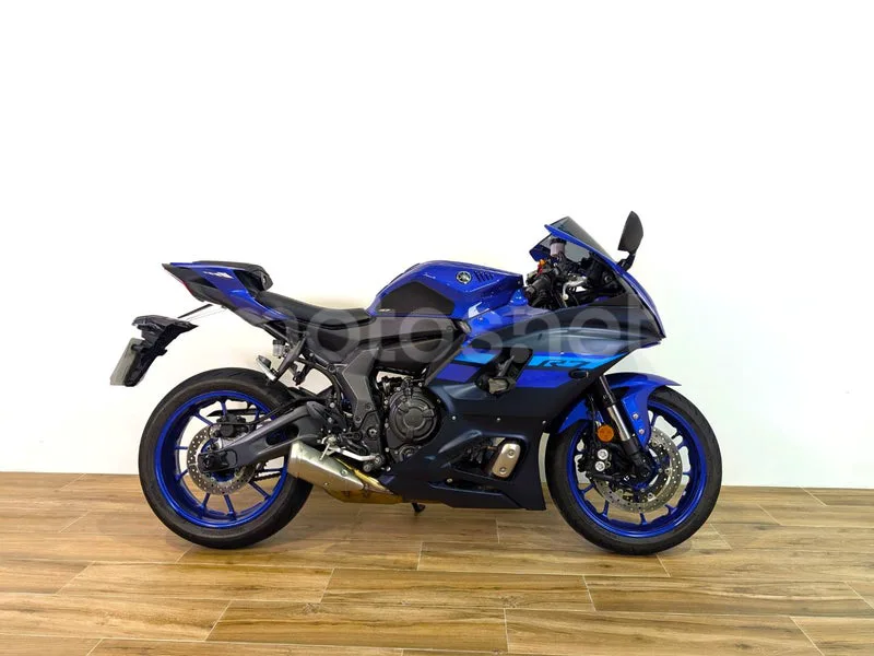 Yamaha YZF-R7 9090 € 2024 Barcelona - 2
