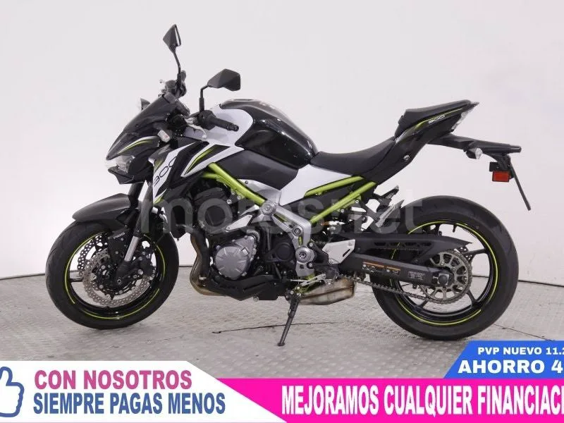 Kawasaki Z900 - Vista 5