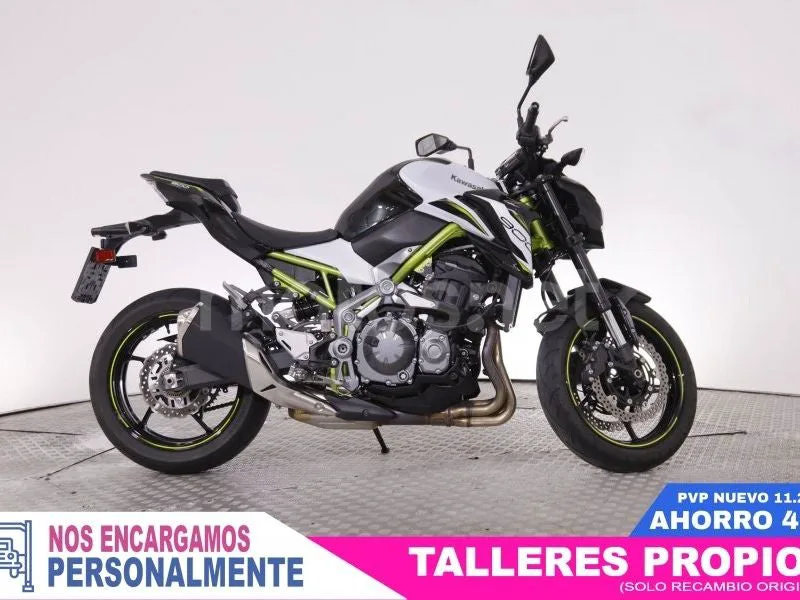 Kawasaki Z900 - Vista 8