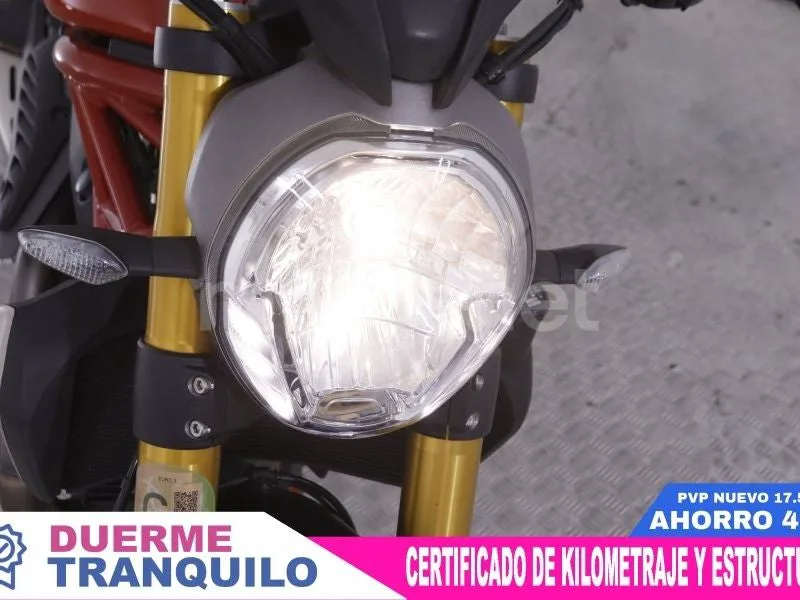 Ducati Monster 1200 S - Vista 12