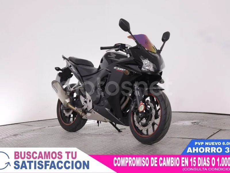 Honda CBR500R - Vista 4