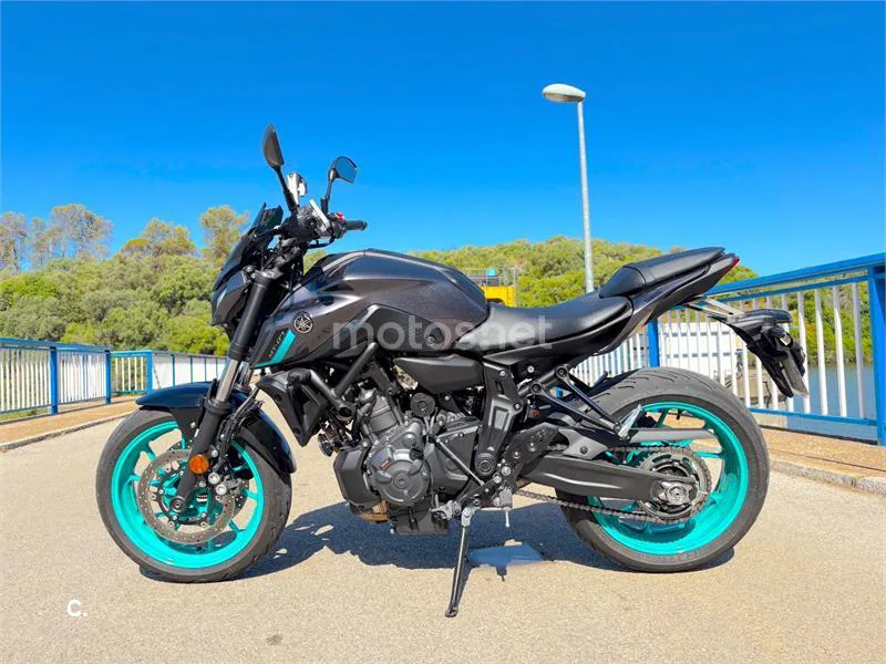 Yamaha MT-07 - Vista 4