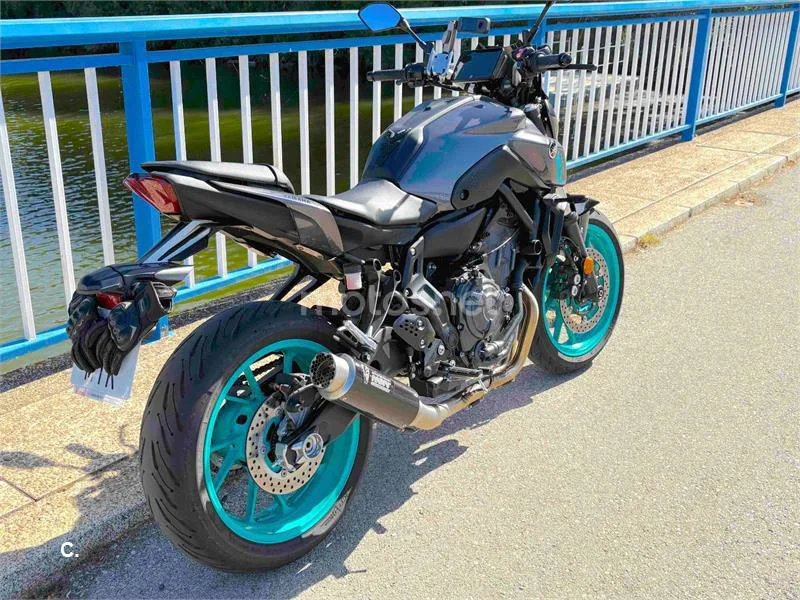 Yamaha MT-07 - Vista 6