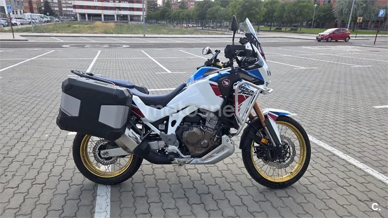 Honda CRF1100L Africa Twin - Vista 5