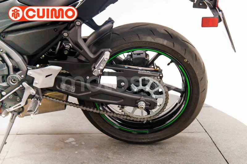 Kawasaki Ninja 650 - Vista 18