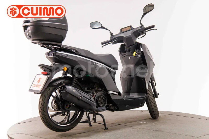 Peugeot Tweet 125 - Vista 7