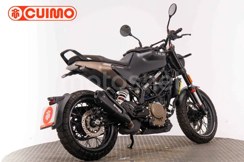 Husqvarna Svartpilen 401 - Vista 4