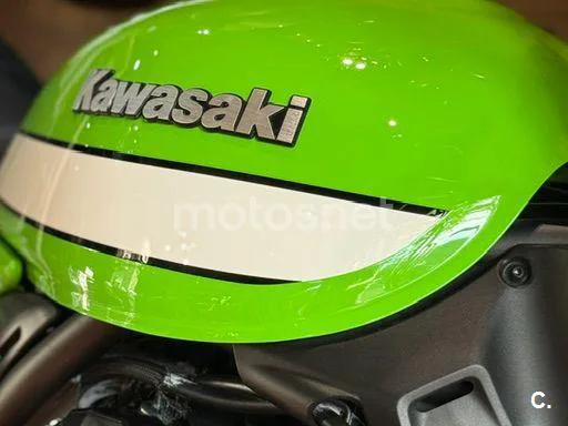 Kawasaki Z900RS - Vista 6
